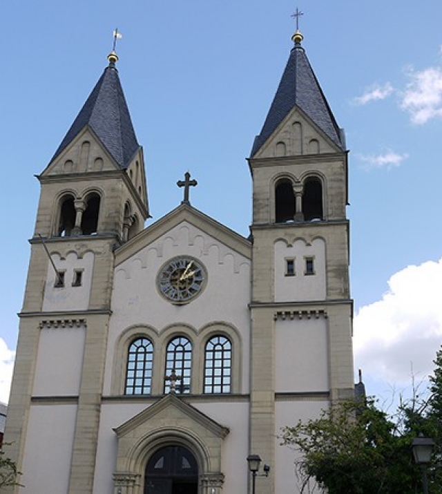 700x450-crop-90-erloeserkirche.jpg