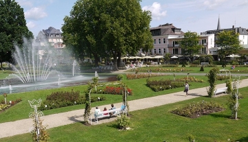 700x450-crop-90-springbrunnen_sommer.jpg